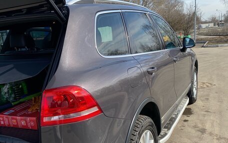 Volkswagen Touareg III, 2010 год, 1 600 000 рублей, 4 фотография