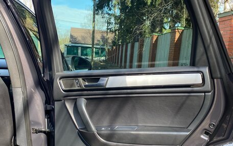 Volkswagen Touareg III, 2010 год, 1 600 000 рублей, 6 фотография