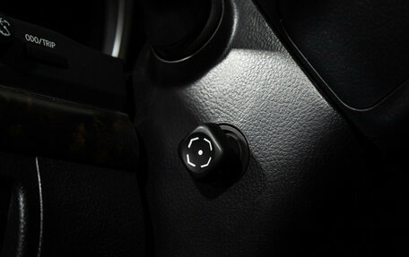 Toyota Land Cruiser 200, 2014 год, 4 299 990 рублей, 22 фотография