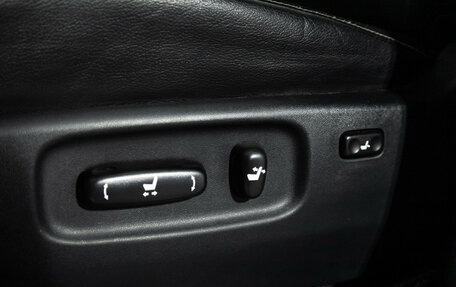 Toyota Land Cruiser 200, 2014 год, 4 299 990 рублей, 24 фотография