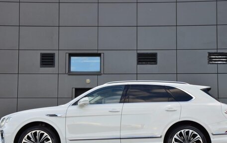 Bentley Bentayga I, 2020 год, 6 фотография