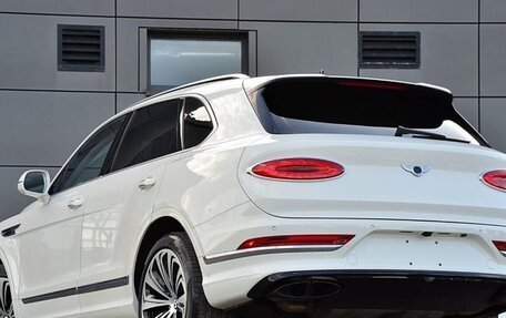 Bentley Bentayga I, 2020 год, 7 фотография