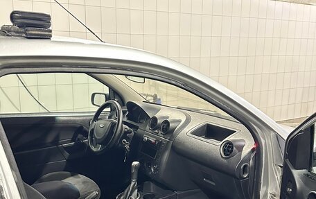 Ford Fiesta, 2005 год, 245 000 рублей, 5 фотография