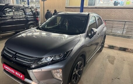 Mitsubishi Eclipse Cross, 2018 год, 2 000 000 рублей, 3 фотография