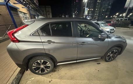 Mitsubishi Eclipse Cross, 2018 год, 2 000 000 рублей, 8 фотография