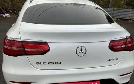 Mercedes-Benz GLC Coupe, 2017 год, 3 990 000 рублей, 2 фотография