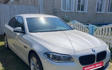 BMW 5 серия, 2016 год, 2 850 000 рублей, 2 фотография