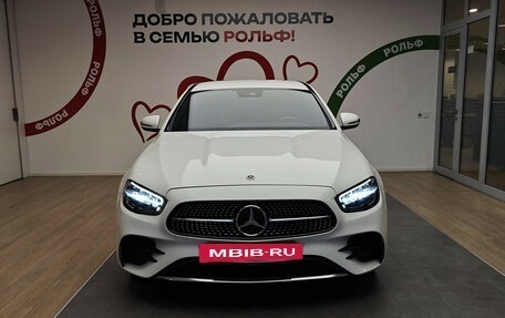 Mercedes-Benz E-Класс, 2021 год, 4 890 000 рублей, 2 фотография