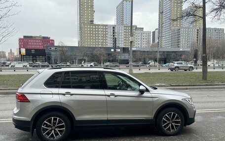 Volkswagen Tiguan II, 2021 год, 2 880 000 рублей, 9 фотография
