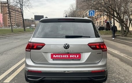 Volkswagen Tiguan II, 2021 год, 2 880 000 рублей, 5 фотография