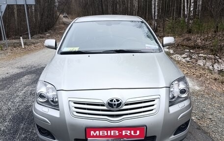 Toyota Avensis III рестайлинг, 2008 год, 870 000 рублей, 1 фотография