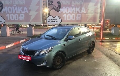 KIA Rio III рестайлинг, 2013 год, 1 000 000 рублей, 2 фотография
