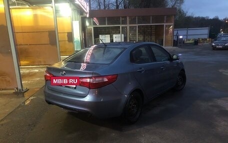 KIA Rio III рестайлинг, 2013 год, 1 000 000 рублей, 4 фотография