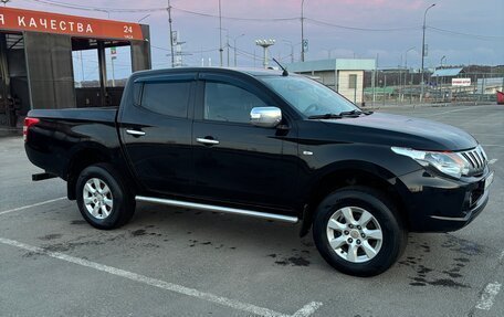 Mitsubishi L200 IV рестайлинг, 2015 год, 2 050 000 рублей, 8 фотография