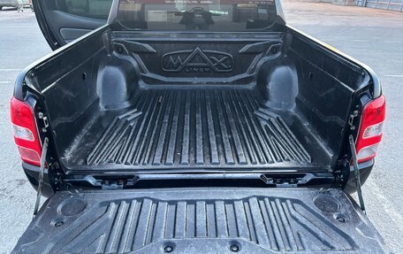 Mitsubishi L200 IV рестайлинг, 2015 год, 2 050 000 рублей, 15 фотография