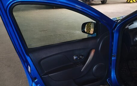 Renault Sandero II рестайлинг, 2018 год, 1 030 000 рублей, 14 фотография