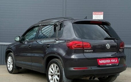 Volkswagen Tiguan I, 2016 год, 1 800 000 рублей, 4 фотография