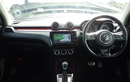 Suzuki Swift V, 2022 год, 1 150 000 рублей, 10 фотография
