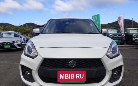 Suzuki Swift V, 2022 год, 1 150 000 рублей, 2 фотография