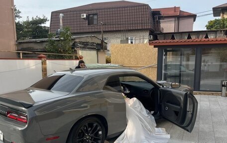 Dodge Challenger III рестайлинг 2, 2023 год, 8 000 000 рублей, 6 фотография