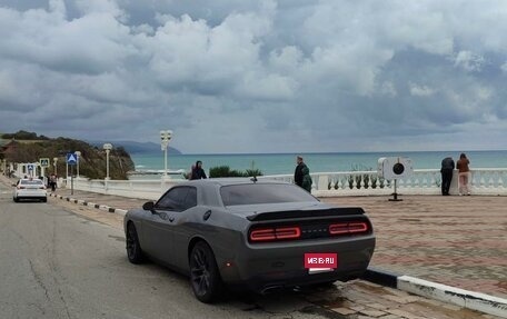 Dodge Challenger III рестайлинг 2, 2023 год, 8 000 000 рублей, 5 фотография