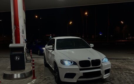 BMW X6 M, 2011 год, 1 800 000 рублей, 10 фотография