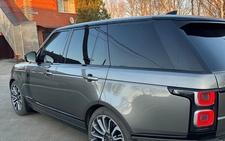 Land Rover Range Rover IV рестайлинг, 2018 год, 8 500 000 рублей, 3 фотография