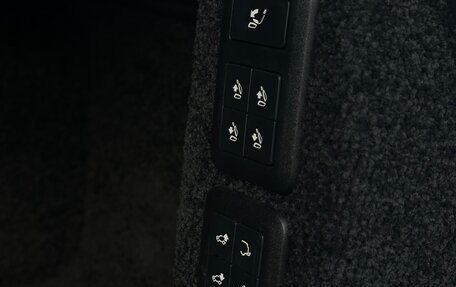 Land Rover Range Rover IV рестайлинг, 2018 год, 8 500 000 рублей, 19 фотография