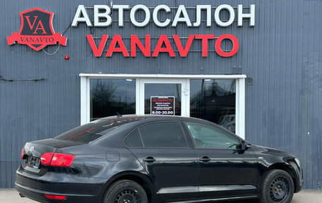 Volkswagen Jetta VI, 2013 год, 1 090 000 рублей, 8 фотография