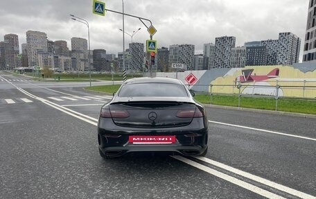 Mercedes-Benz E-Класс, 2018 год, 4 500 000 рублей, 5 фотография