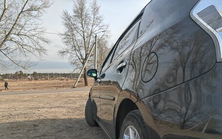 Toyota Prius Alpha I (ZVW40/41), 2014 год, 1 270 000 рублей, 3 фотография