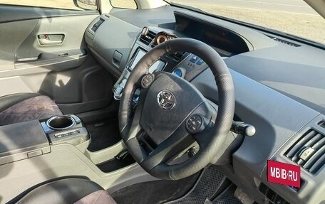 Toyota Prius Alpha I (ZVW40/41), 2014 год, 1 270 000 рублей, 6 фотография