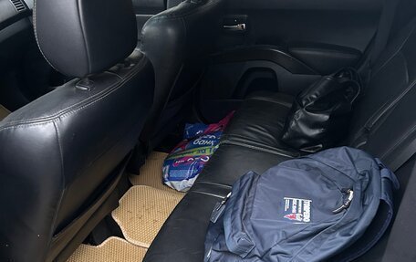 Mitsubishi Outlander III рестайлинг 3, 2008 год, 850 000 рублей, 9 фотография