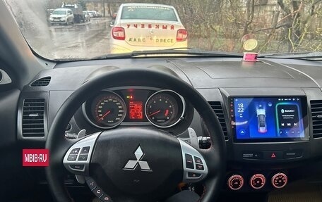 Mitsubishi Outlander III рестайлинг 3, 2008 год, 850 000 рублей, 18 фотография