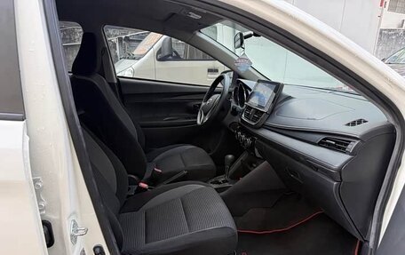 Toyota Vios III, 2022 год, 1 005 000 рублей, 8 фотография