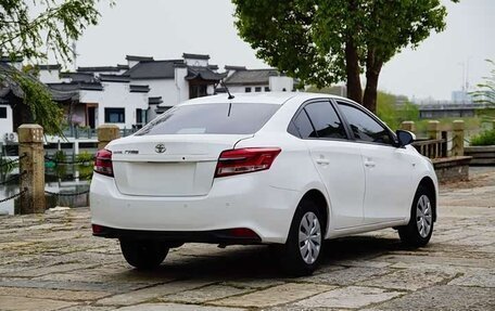 Toyota Yaris XP150 рестайлинг, 2022 год, 1 070 000 рублей, 5 фотография