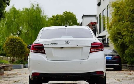 Toyota Yaris XP150 рестайлинг, 2022 год, 1 070 000 рублей, 4 фотография