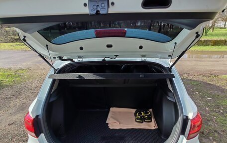 KIA Rio IV, 2018 год, 1 650 000 рублей, 6 фотография