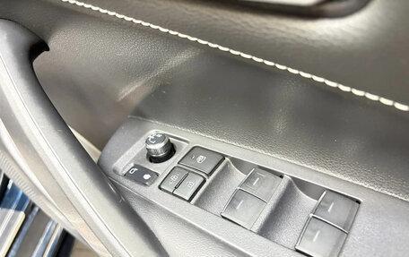 Toyota Corolla, 2019 год, 1 750 000 рублей, 19 фотография