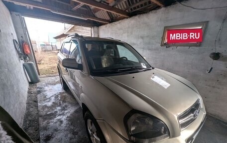Hyundai Tucson III, 2008 год, 950 000 рублей, 4 фотография