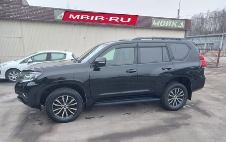 Toyota Land Cruiser Prado 150 рестайлинг 2, 2012 год, 2 800 000 рублей, 11 фотография