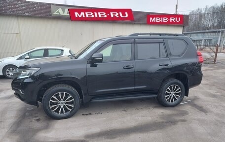 Toyota Land Cruiser Prado 150 рестайлинг 2, 2012 год, 2 800 000 рублей, 10 фотография