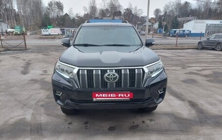 Toyota Land Cruiser Prado 150 рестайлинг 2, 2012 год, 2 800 000 рублей, 12 фотография