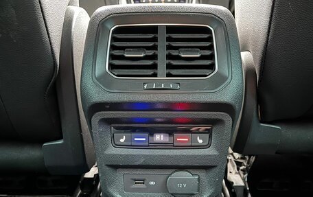 Volkswagen Tiguan II, 2017 год, 2 379 000 рублей, 16 фотография