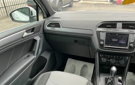 Volkswagen Tiguan II, 2017 год, 2 379 000 рублей, 17 фотография