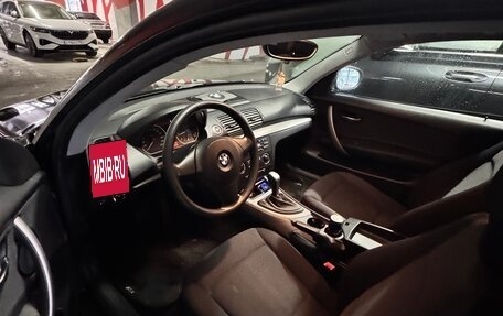 BMW 1 серия, 2010 год, 899 999 рублей, 3 фотография