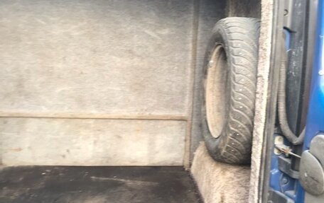 Renault Trafic, 2005 год, 850 000 рублей, 8 фотография