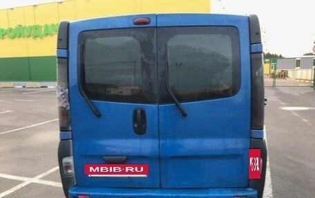 Renault Trafic, 2005 год, 850 000 рублей, 6 фотография