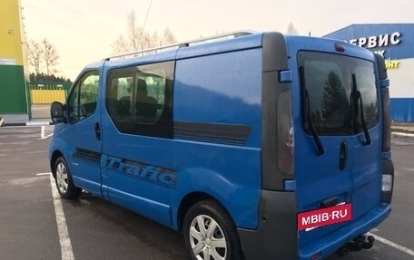Renault Trafic, 2005 год, 850 000 рублей, 5 фотография