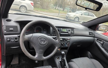 Toyota Corolla, 2003 год, 560 000 рублей, 3 фотография